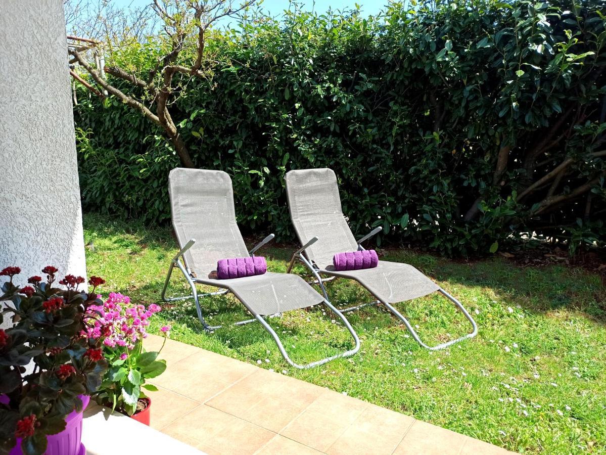 Apartman Dora Pula Bagian luar foto